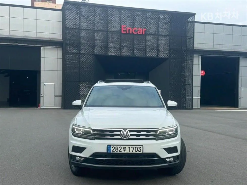 Volkswagen 티구안 올스페이스 2.0 TDI Prestige - фото 1