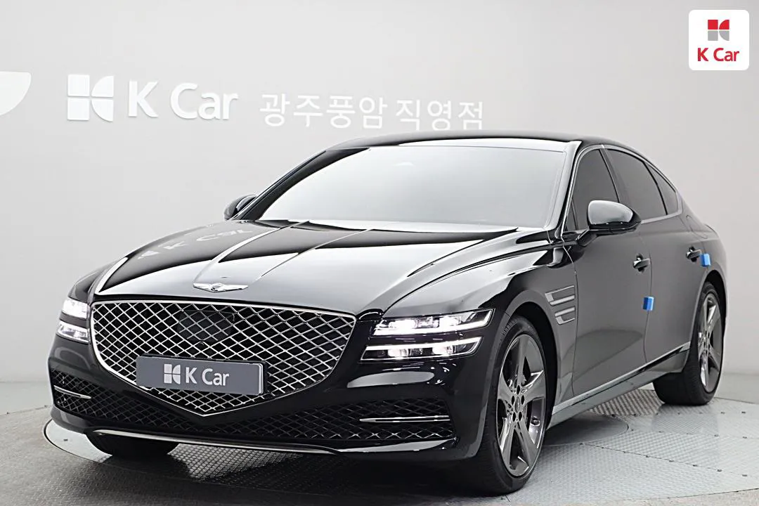 Genesis G80 - фото 1