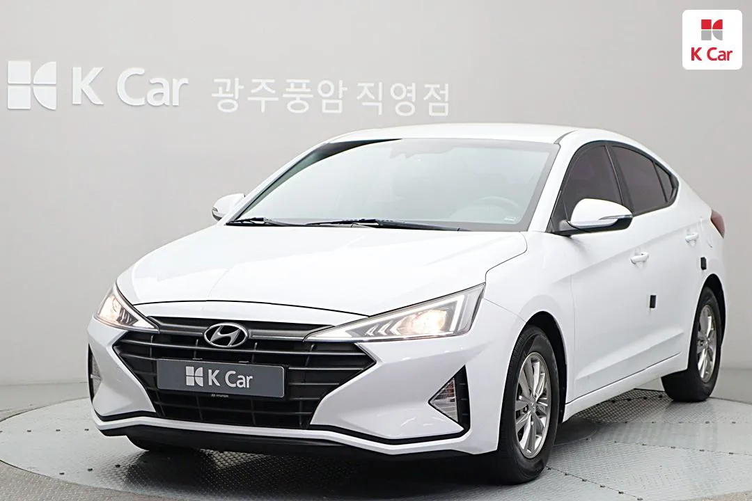 Hyundai 아반떼 - фото 1