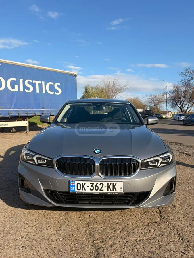 BMW 318 - фото 1