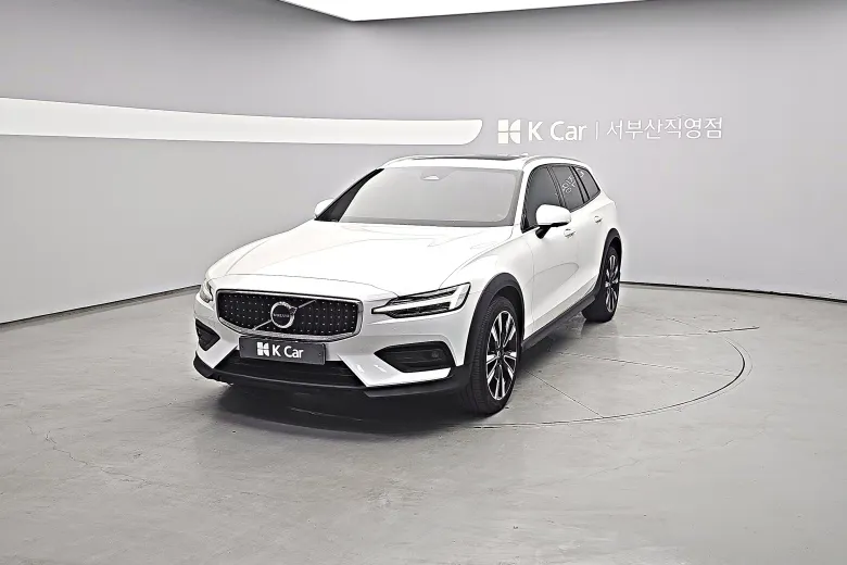 볼보 V60 - фото 1