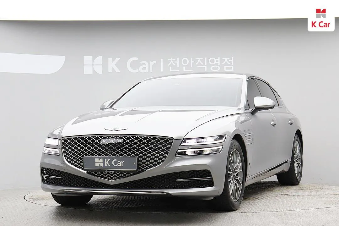 Genesis G80 - фото 1