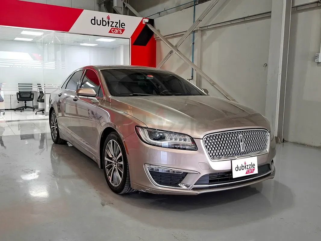 Lincoln MKZ - фото 1