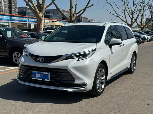 Toyota Seana - фото 1