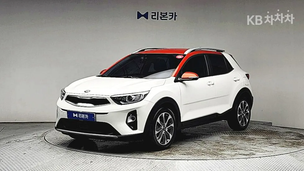 Kia 스토닉 가솔린 1.4 MPI 프레스티지 - фото 1