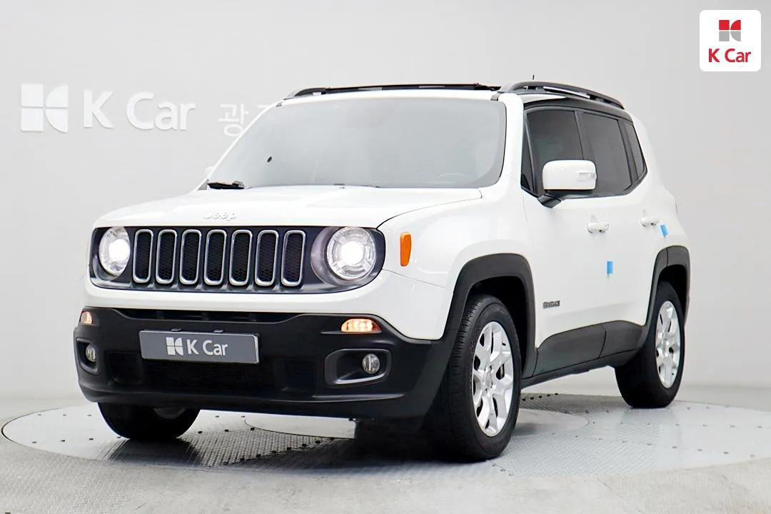 지프 레니게이드 - фото 1