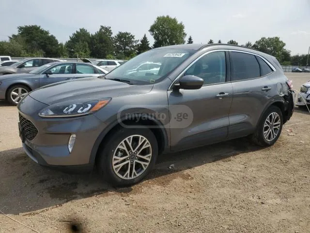 Ford Escape - фото 1