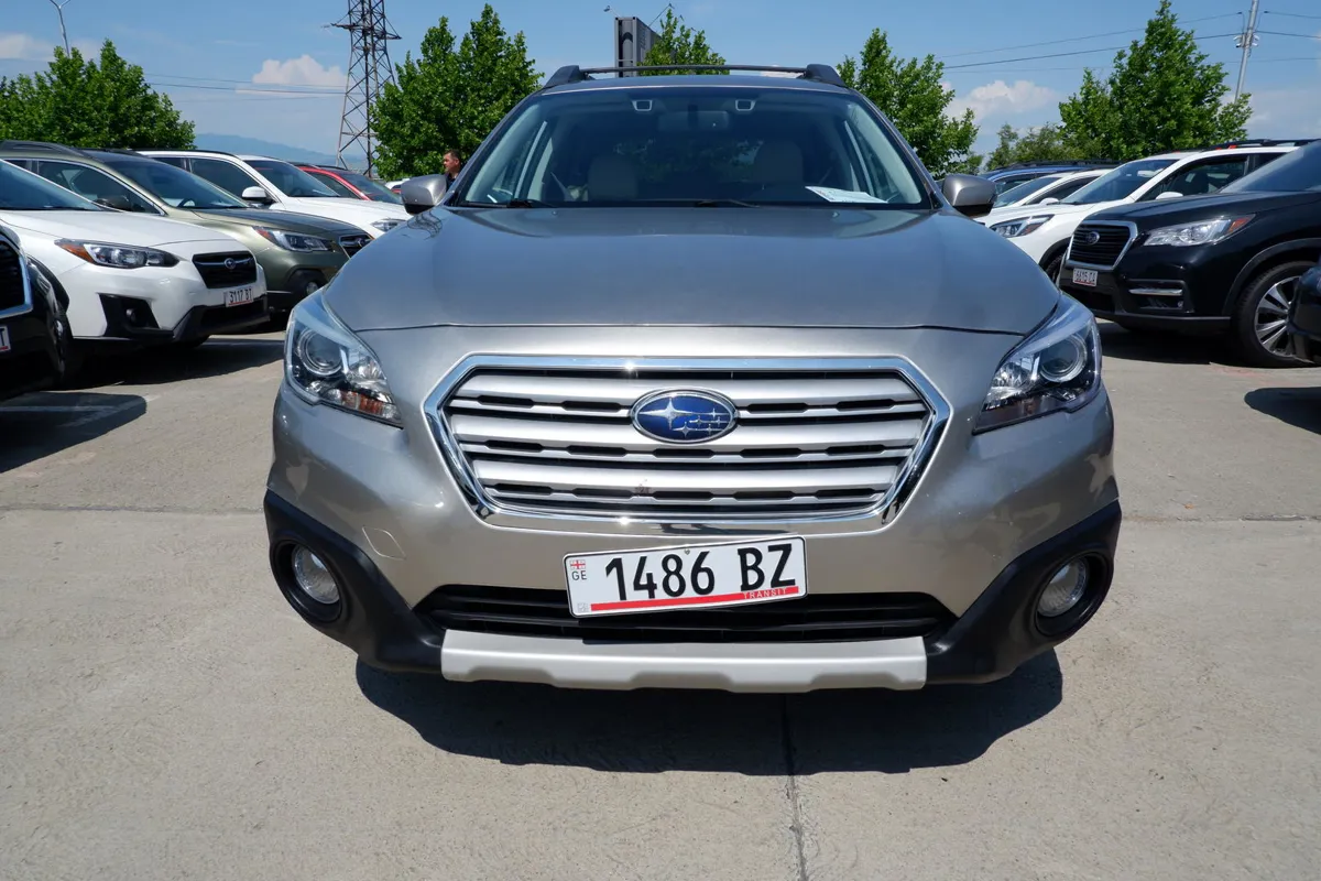 Subaru Outback - фото 1