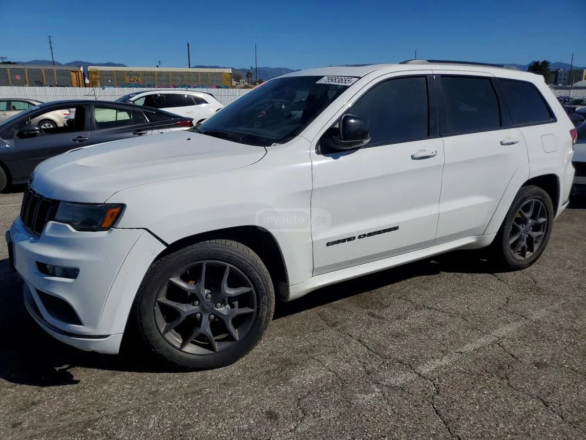 Jeep Grand Cherokee - фото 1