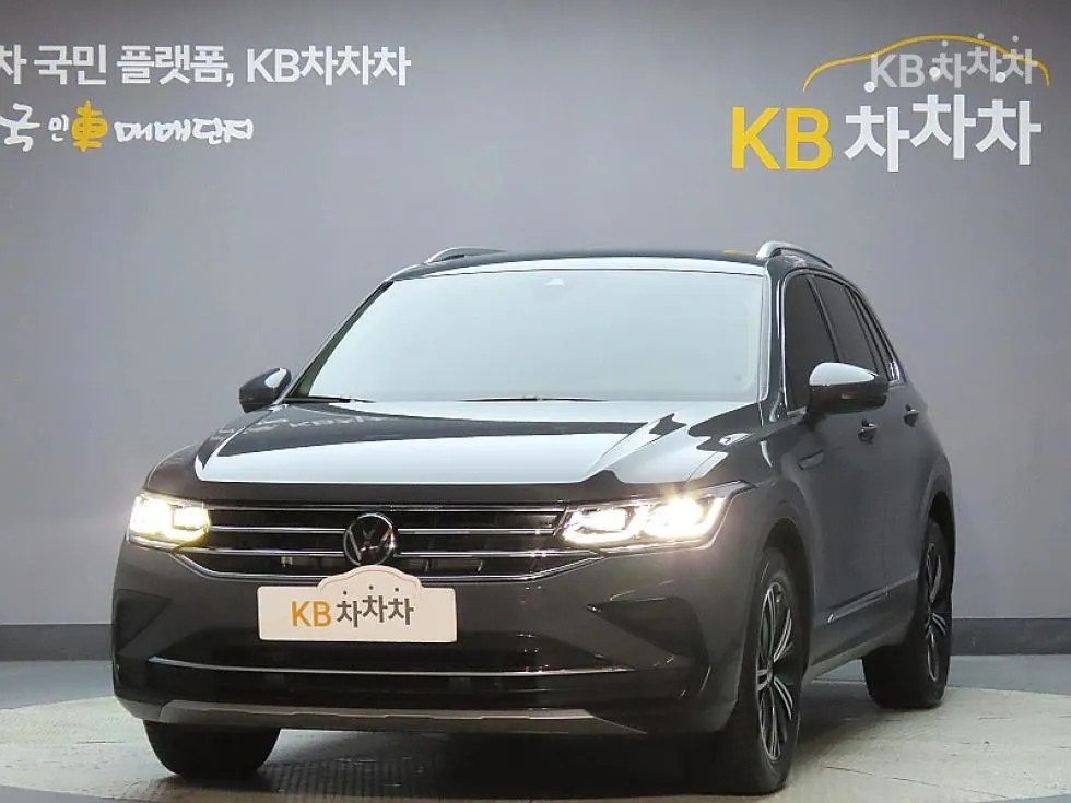 Volkswagen 더 뉴 티구안 2.0 TDI Premium - фото 1