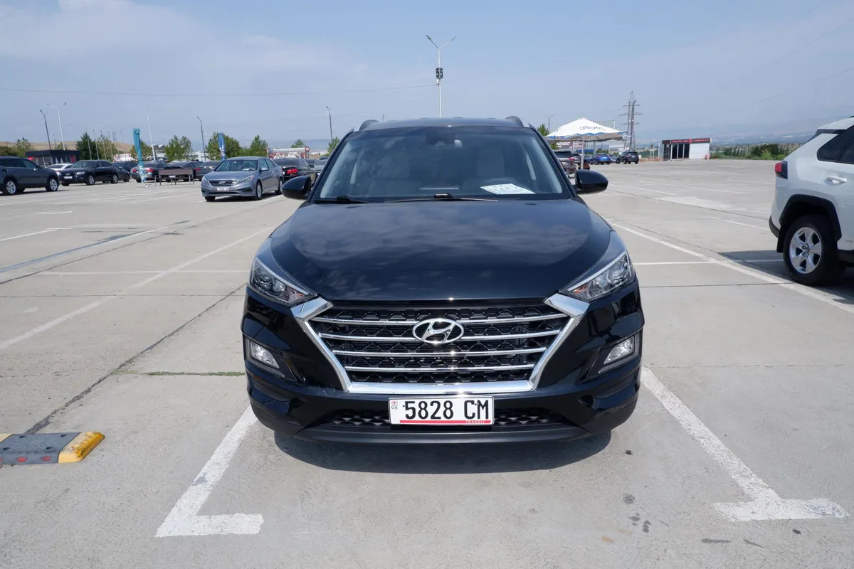 Hyundai Tucson - фото 1