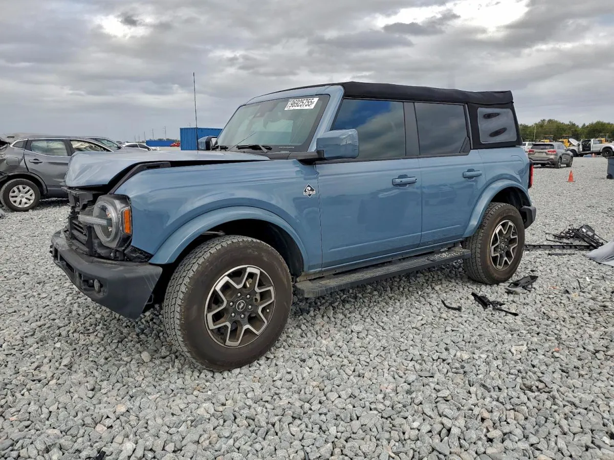 FORD BRONCO - фото 1