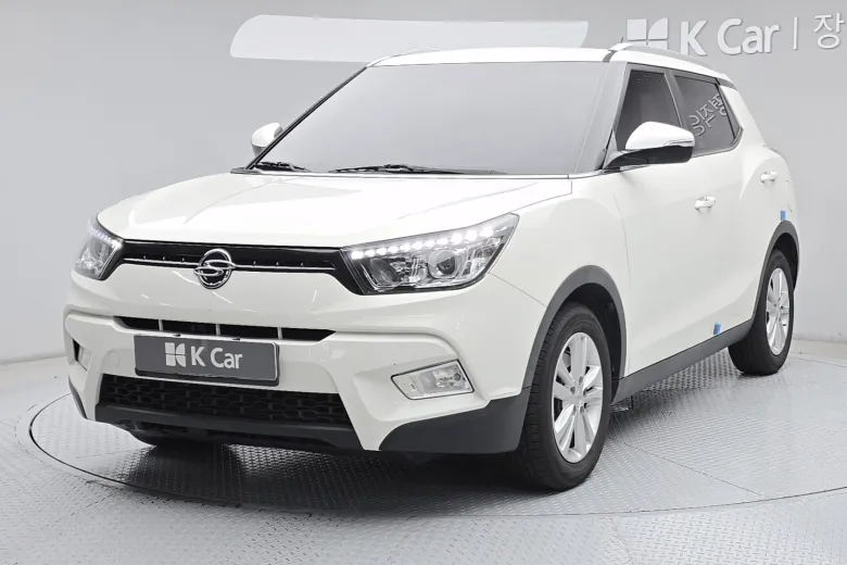 KG Mobility 티볼리 - фото 1