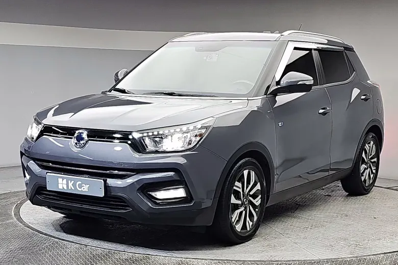 KG Mobility 티볼리 - фото 1