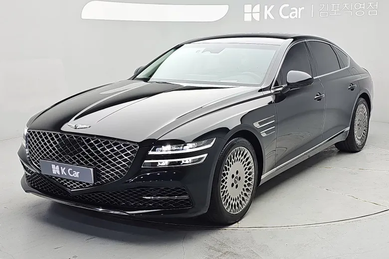 Genesis G80 - фото 1