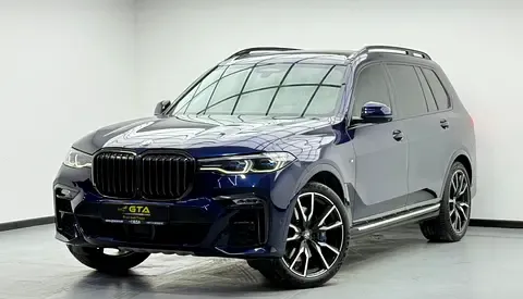 BMW X7 - фото 1