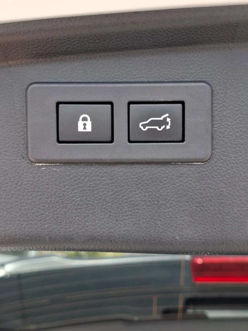 Subaru Outback - фото 1