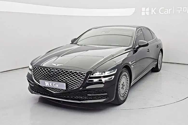 Genesis G80 - фото 1