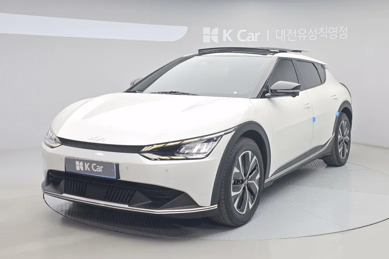 Kia EV6 - фото 1