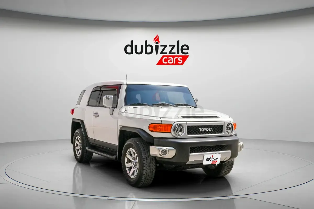 Toyota FJ Cruiser - фото 1