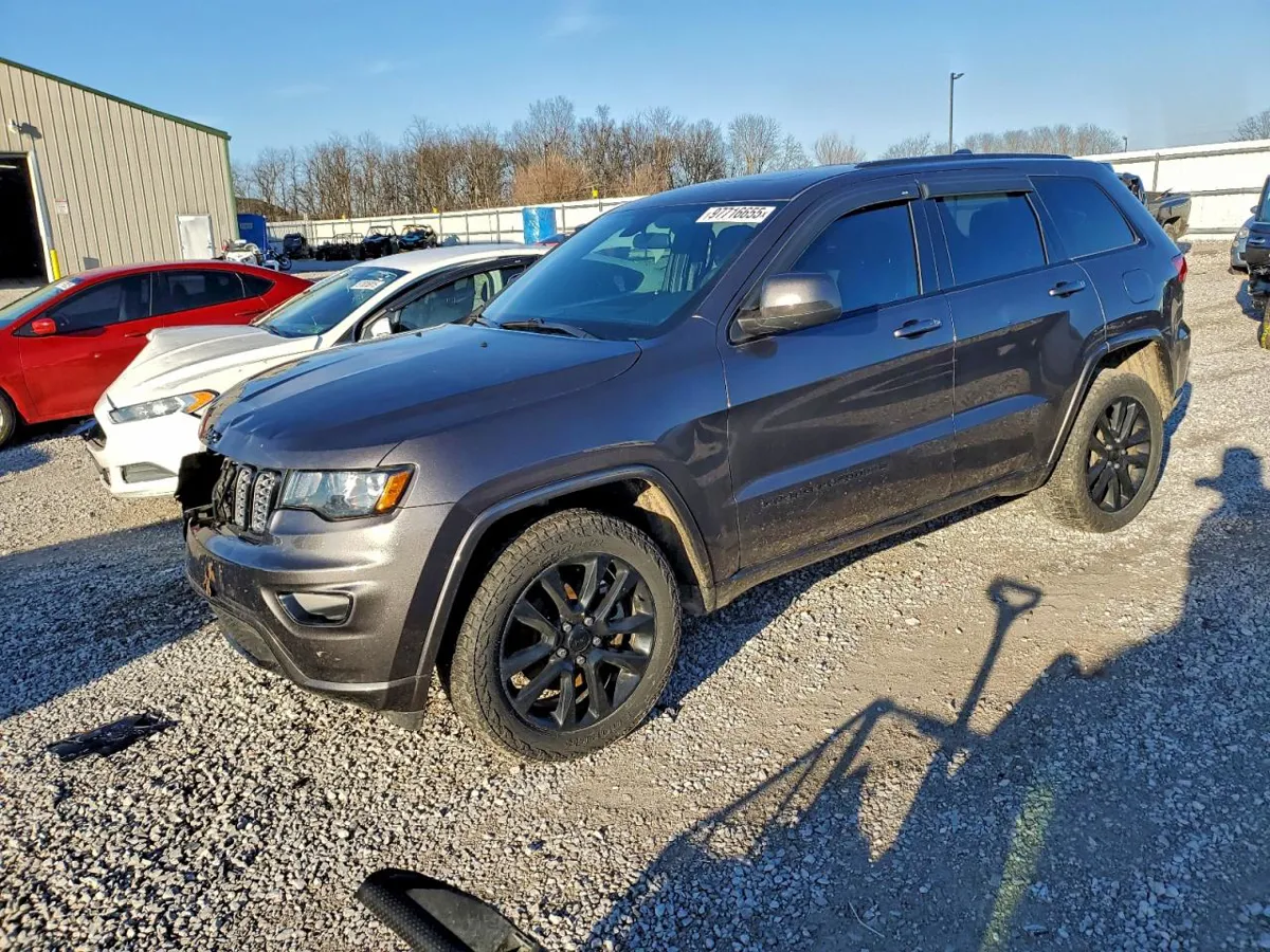 JEEP GRAND CHEROKEE - фото 1