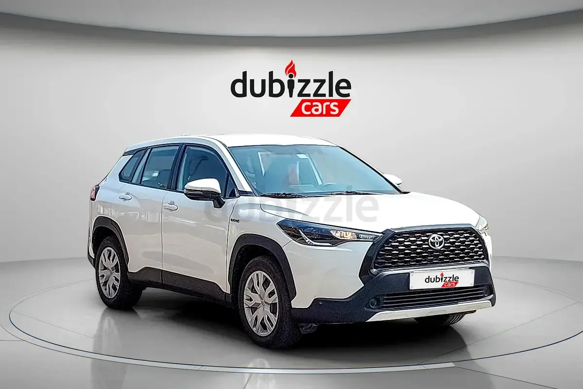 Toyota Corolla Cross - фото 1