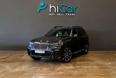 BMW X7 - фото 1