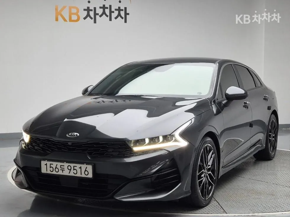 Kia K5 3세대 1.6 가솔린 터보 시그니처 - фото 1