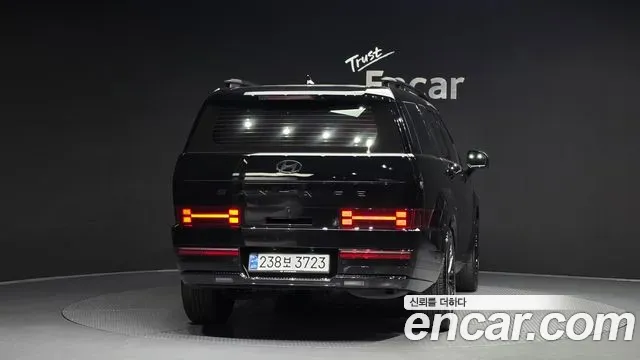 Hyundai Santafe - фото 1