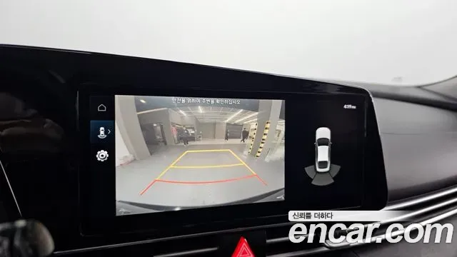 Hyundai AVANTE - фото 1