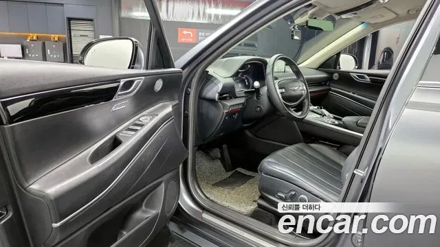 Genesis GV80 - фото 1