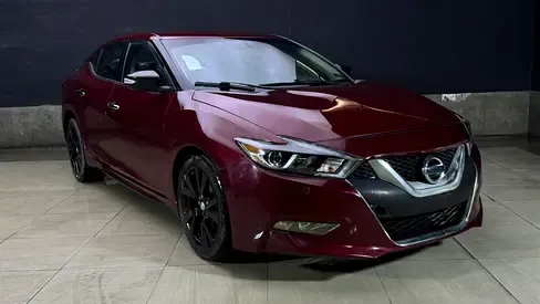 Nissan Maxima - фото 1