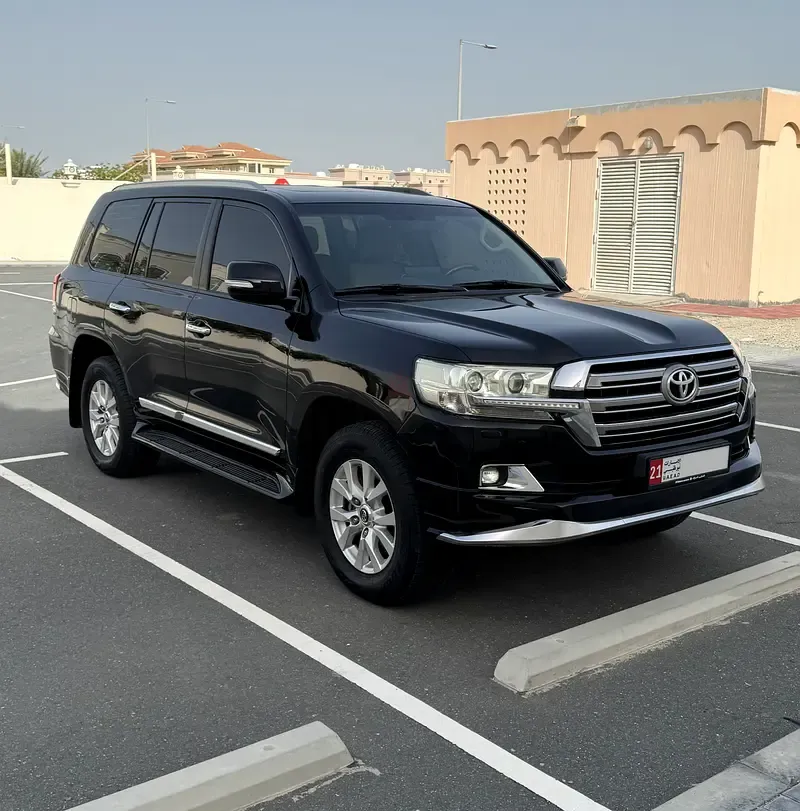 Toyota Land Cruiser - фото 1