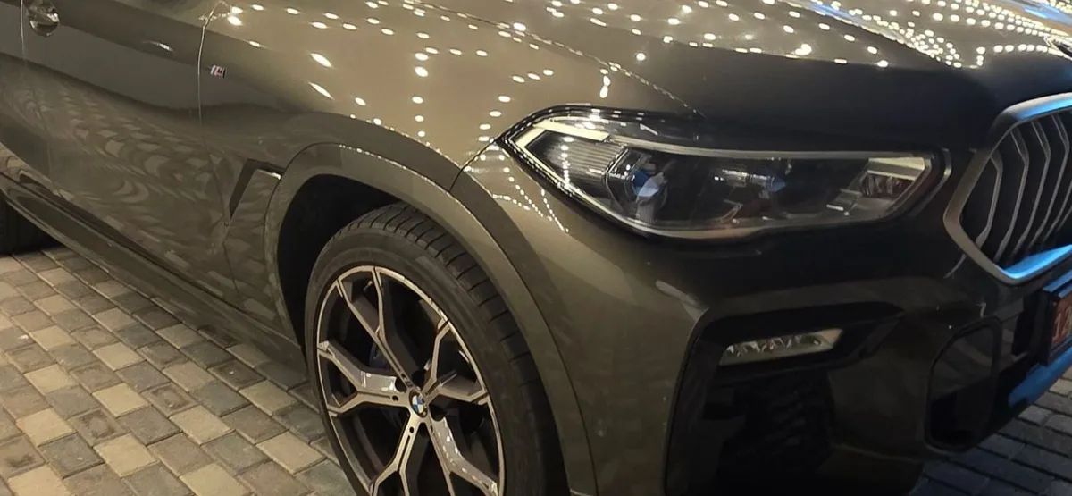 BMW X6 - фото 1