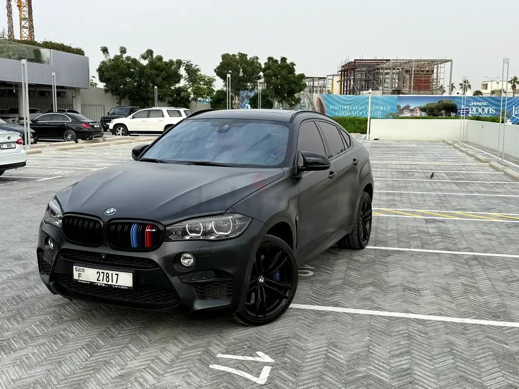 BMW X6 - фото 1