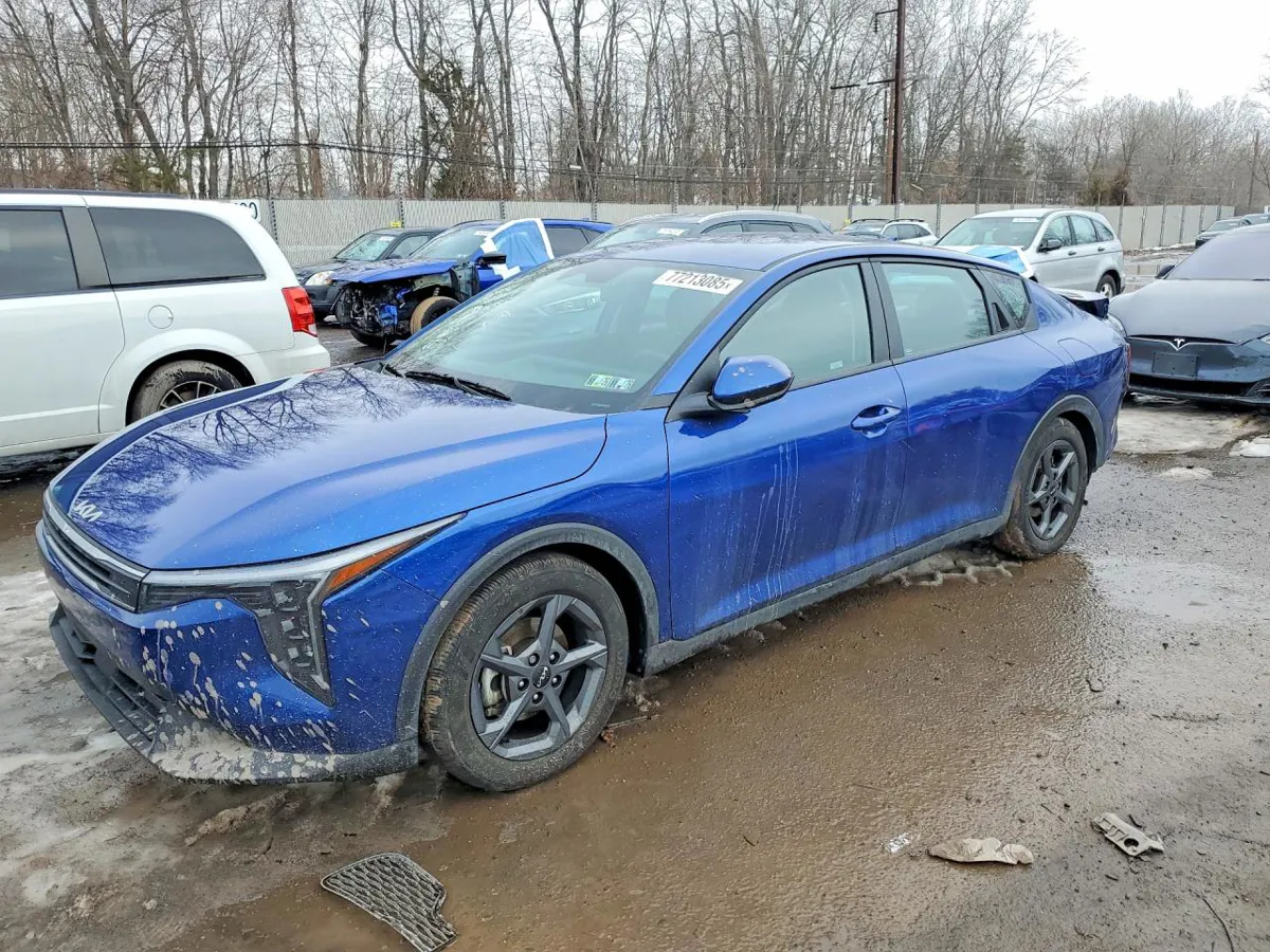 KIA K4 LXS - фото 1