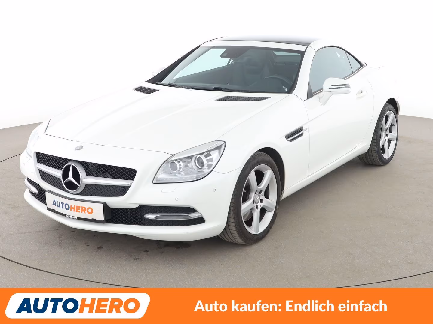 Mercedes-Benz SLK 200 - фото 1