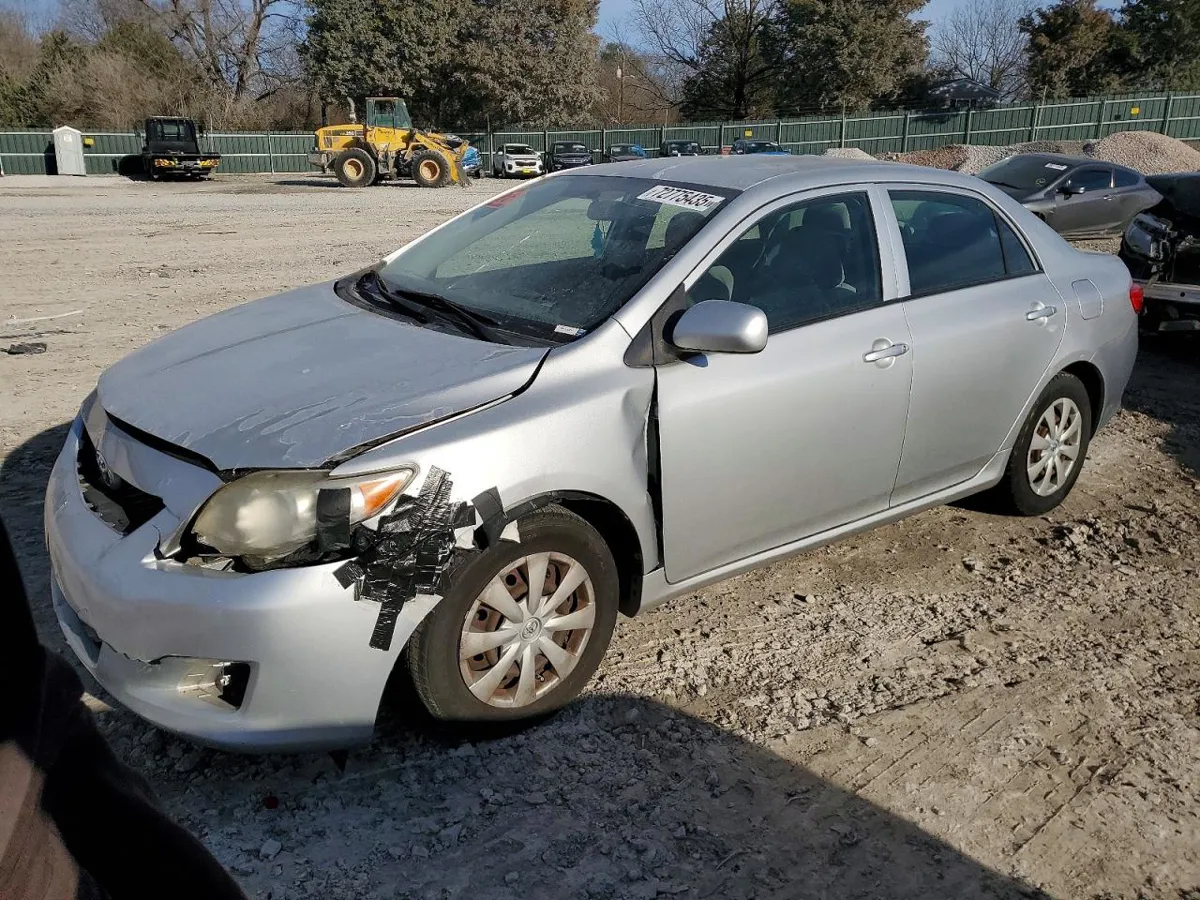 TOYOTA COROLLA - фото 1