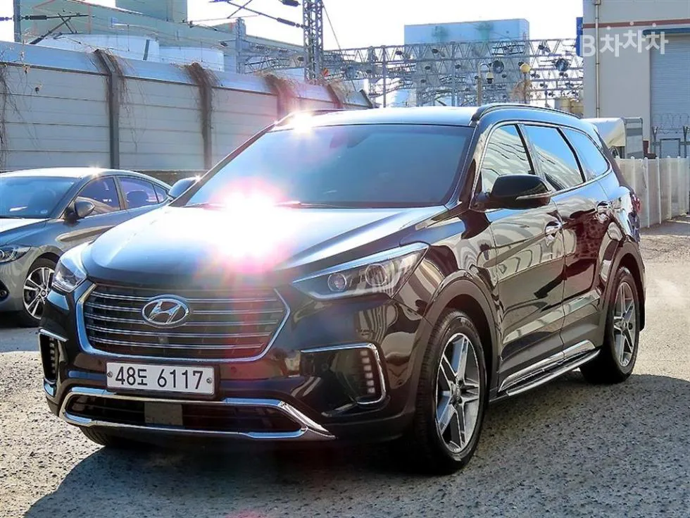 Hyundai 더 뉴 맥스크루즈 가솔린(람다)3.3V6 GDi 4WD 익스클루시브 스페셜 6인 - фото 1