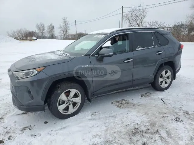 Toyota RAV 4 - фото 1