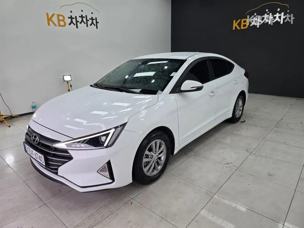 Hyundai 더 뉴 아반떼 AD Smartstream G1.6 스마트 - фото 1