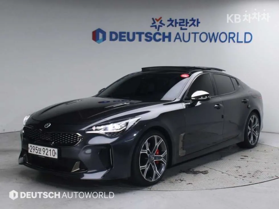 Kia 스팅어 3.3 터보 4WD 마스터즈 - фото 1