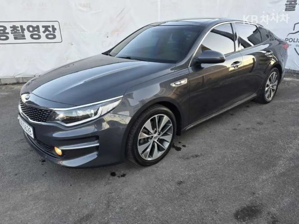 Kia K5 2세대 1.7 디젤 MX 럭셔리 - фото 1