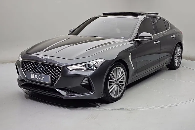 Genesis G70 - фото 1