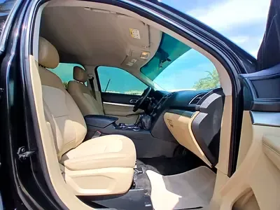 Ford Explorer - фото 1