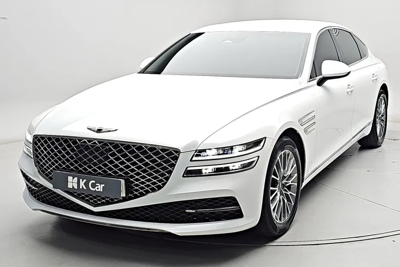 Genesis G80 - фото 1