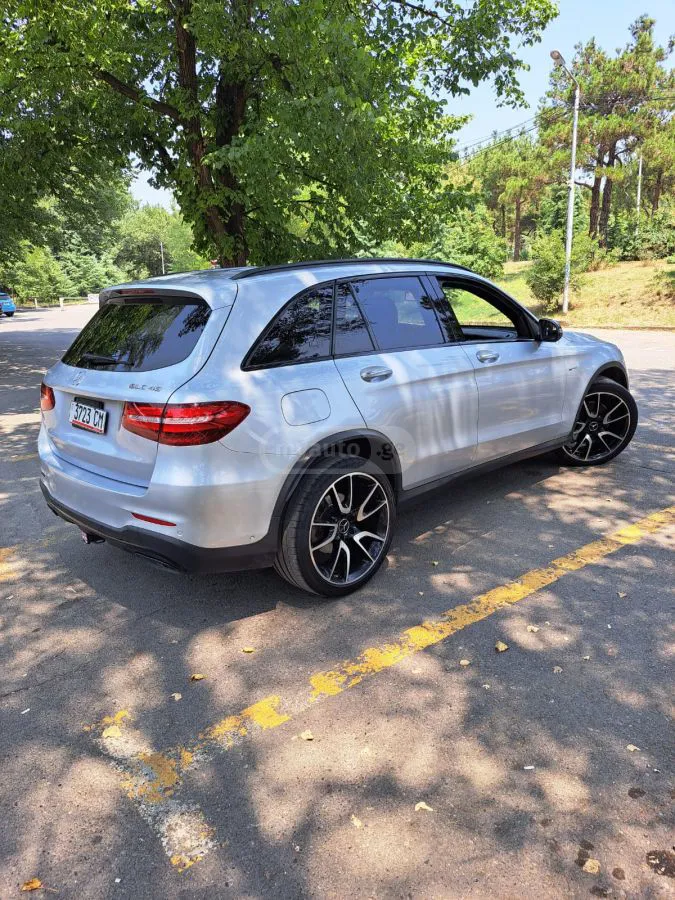 Mercedes-Benz GLC 43 AMG - фото 1