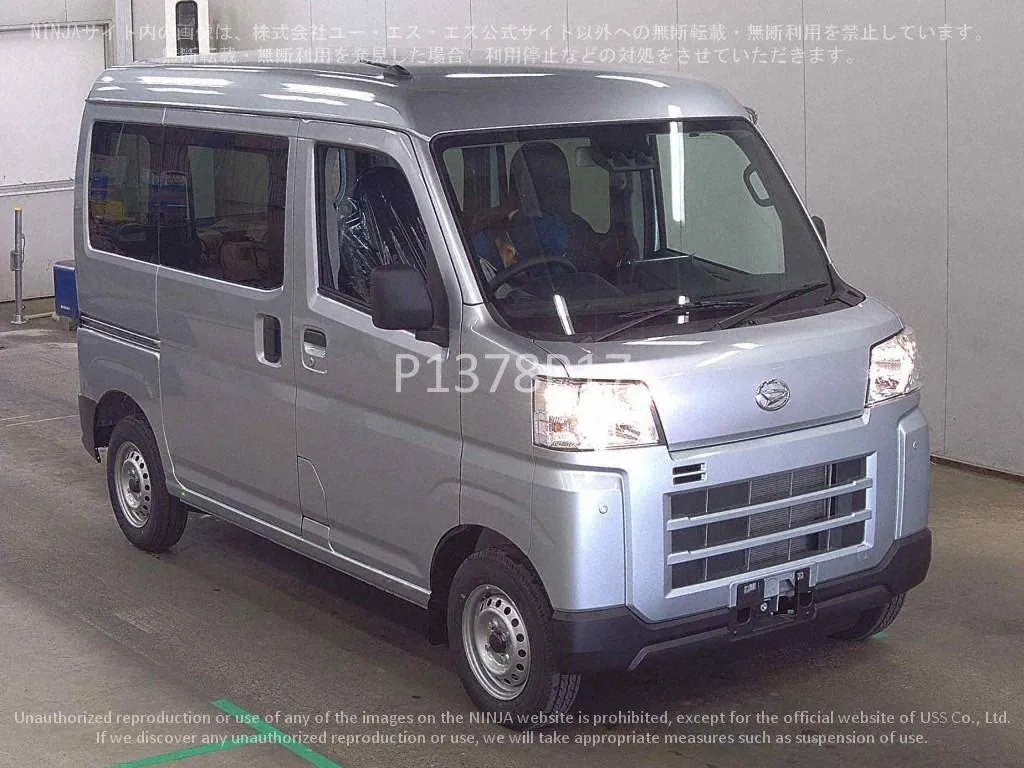 DAIHATSU HIJET CARGO 5D - фото 1