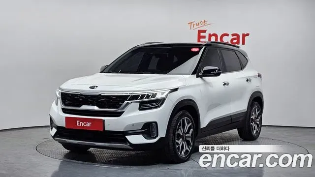 Kia Seltos - фото 1