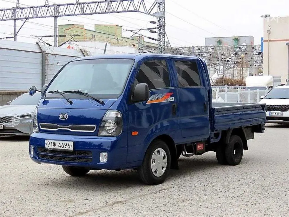 Kia 봉고3 1톤 초장축 킹캡 CRDi GX - фото 1
